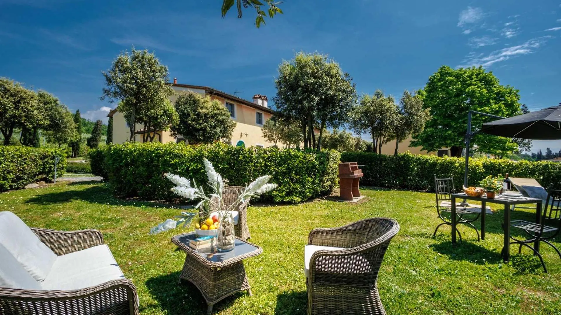 Anna Farmhouse At Wine Resort Lucca Apartment