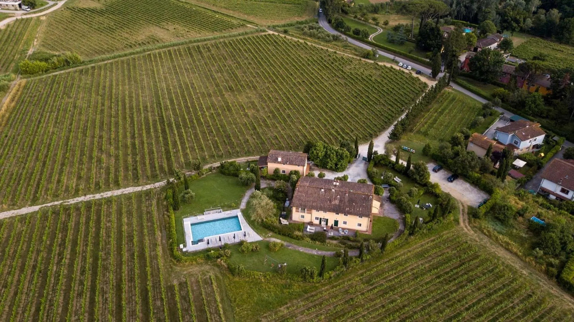 Anna Farmhouse At Wine Resort Lucca Apartment