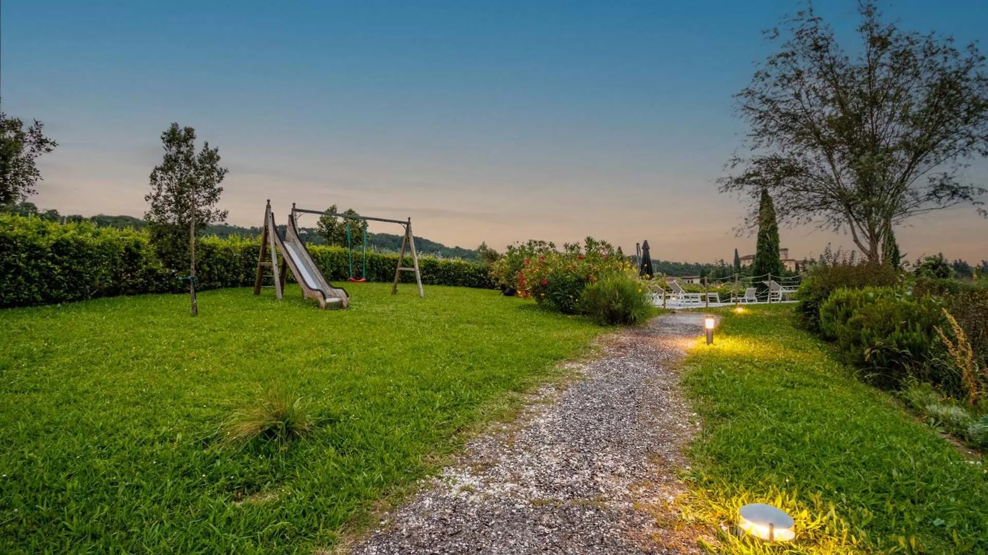 Anna Farmhouse At Wine Resort Lucca Apartment