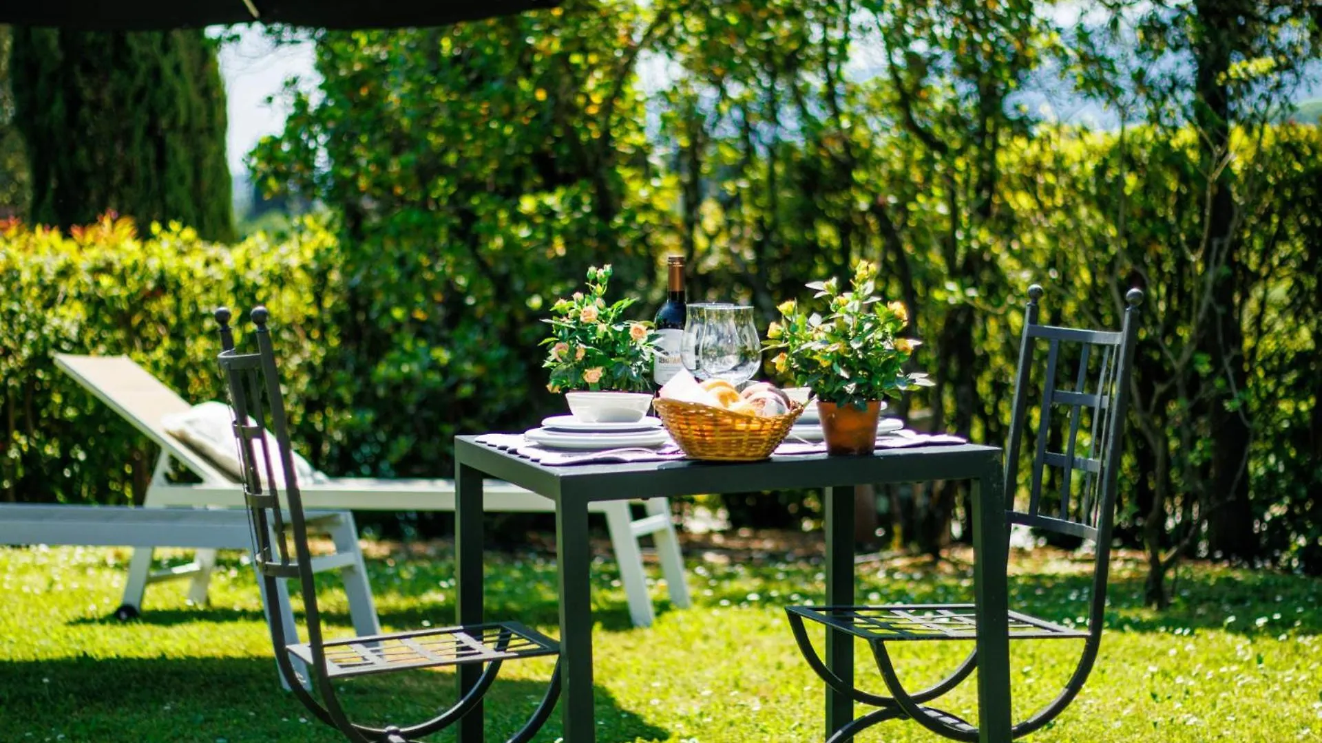 Apartment Anna Farmhouse At Wine Resort Lucca Italy